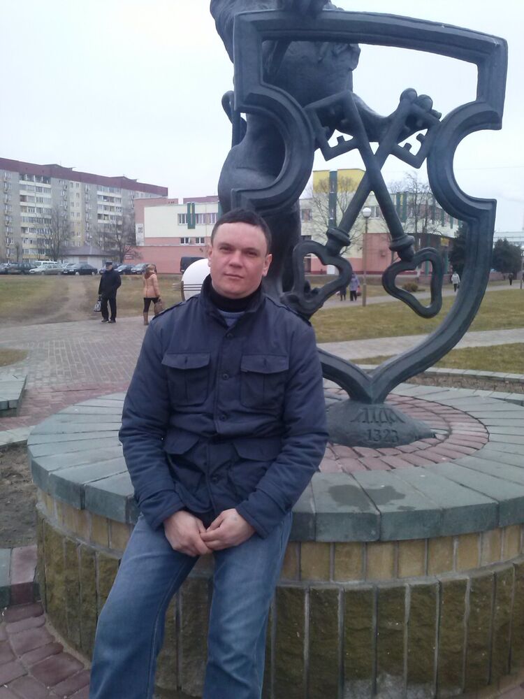  ,   Ivan, 43 ,  