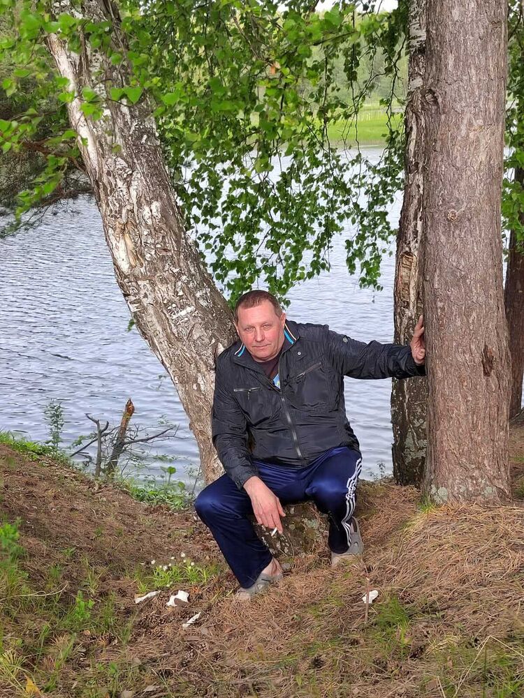  ,   Vladimir, 52 ,   ,   