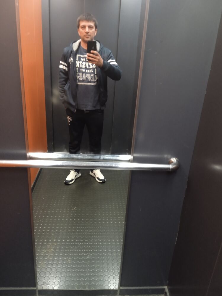  43507988  , 37 ,    