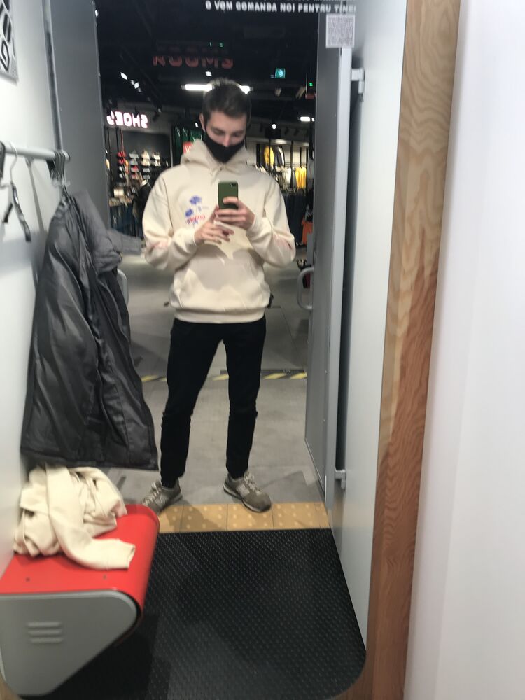  24543678  , 23 ,    
