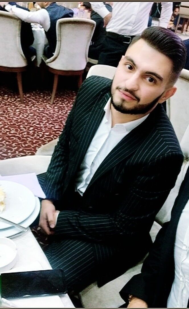  ,   Eli, 32 ,   ,   , c 