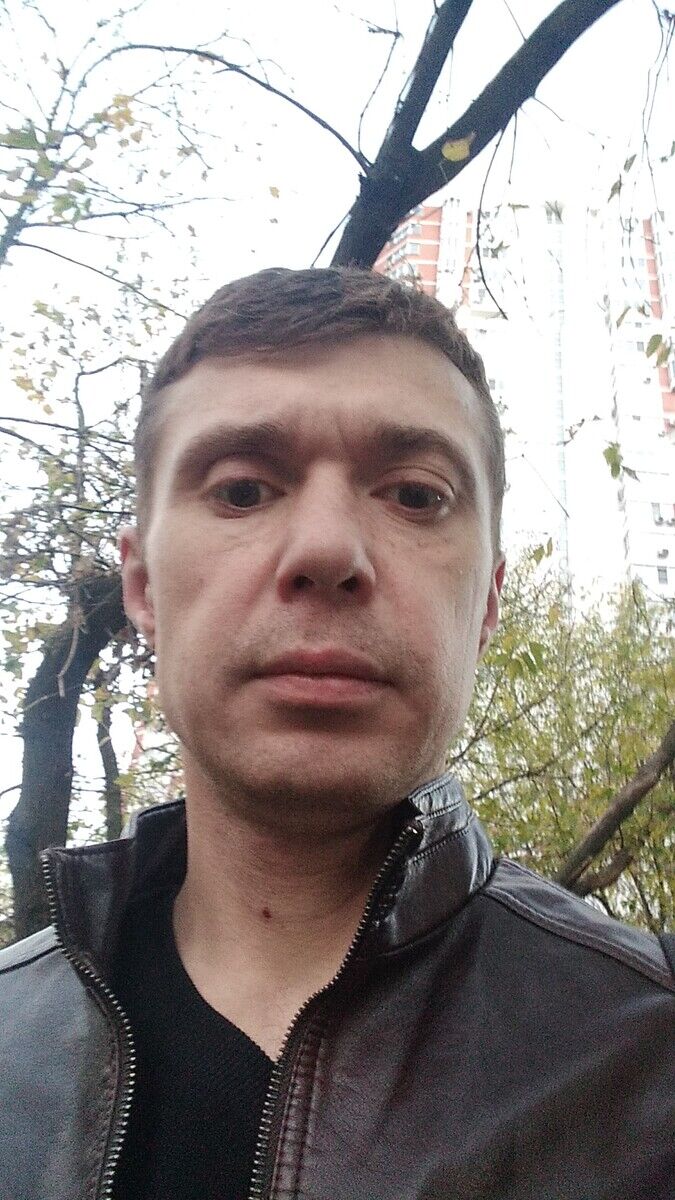  21402448  Dmitry, 40 ,    