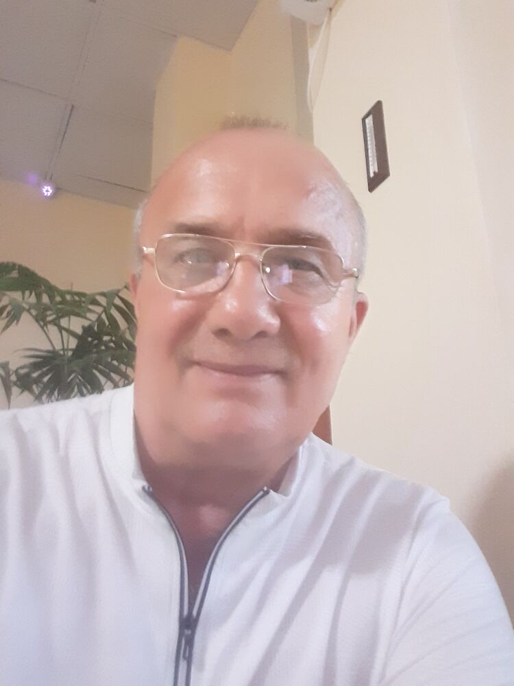  39974938  Aleksandr, 66 ,    