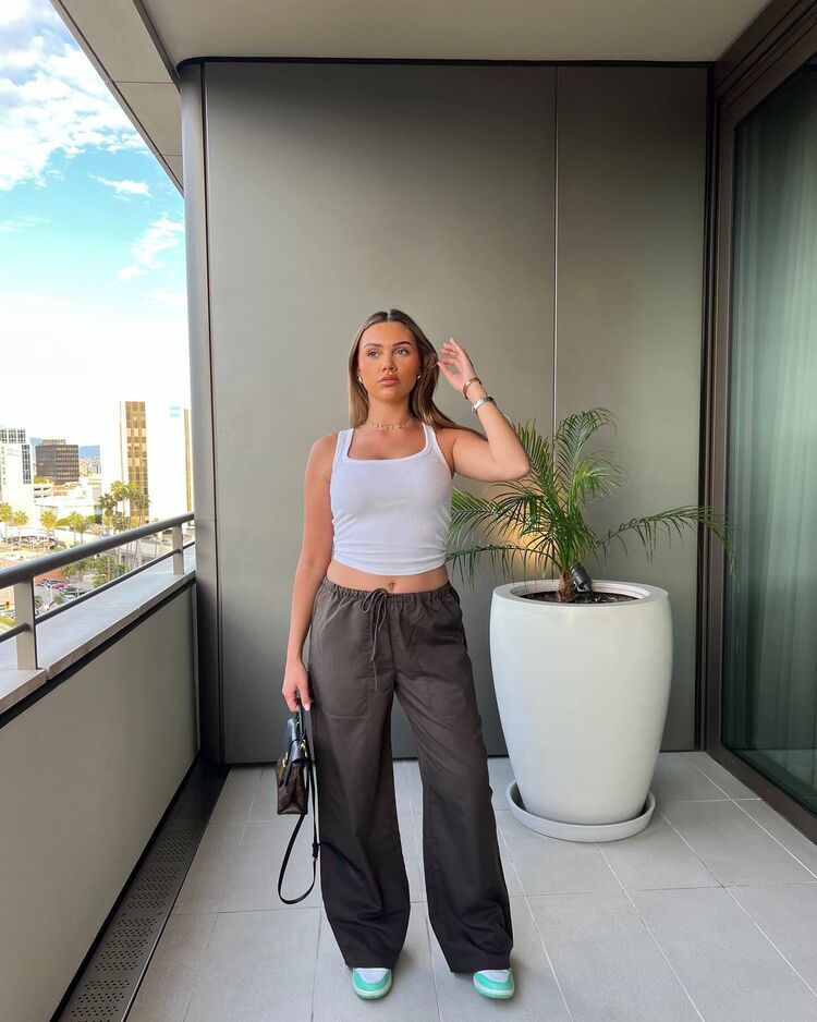  42073258  , 30 ,    --