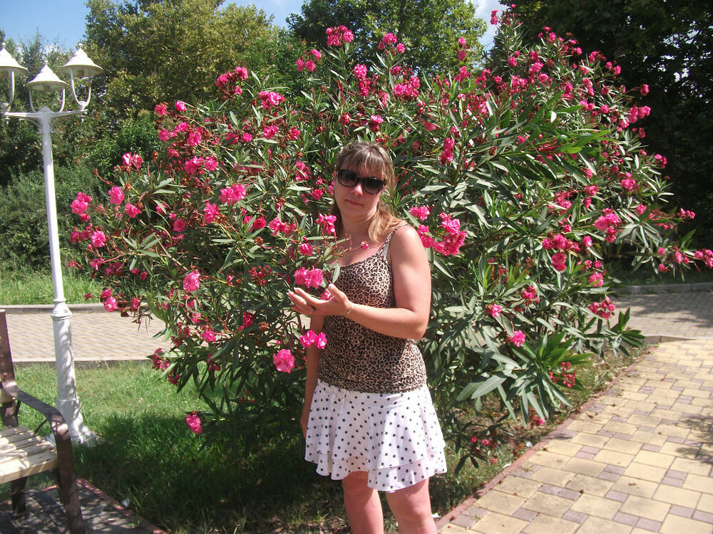  ,   Nadusha, 49 ,   ,   , c 