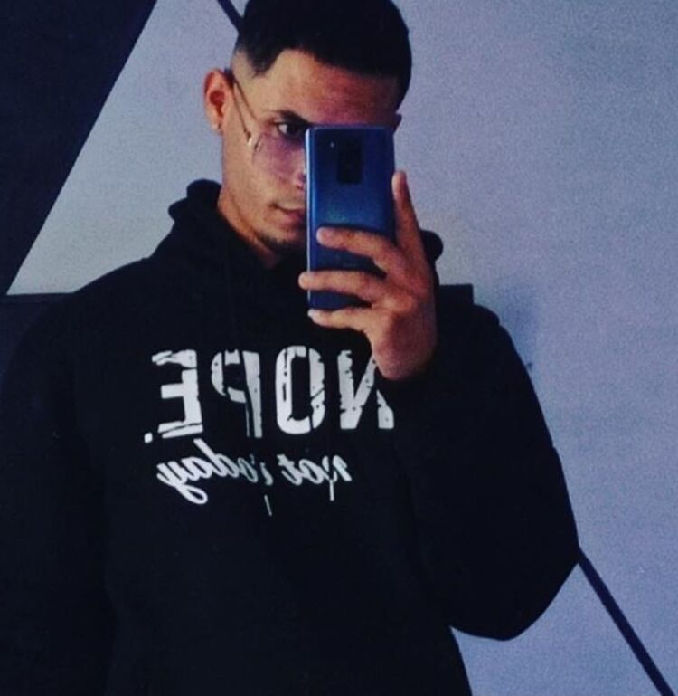 ���� 50145538 ����� Carlos, 25 ���, ���� ���������� � ������