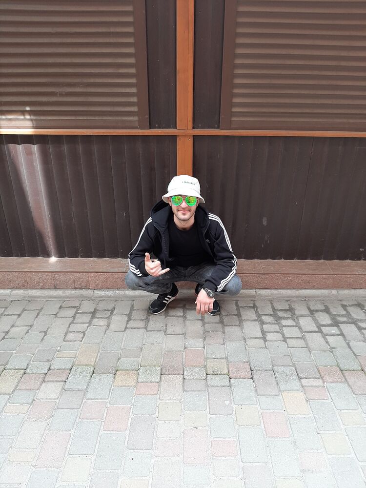  22839658  , 29 ,    