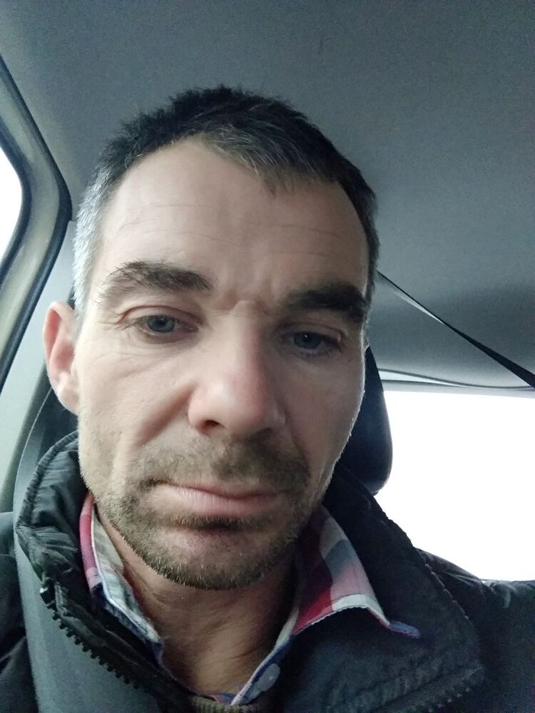  ,   Robert Kruzo, 48 ,   