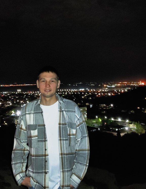  43133258  Ruslan, 33 ,    
