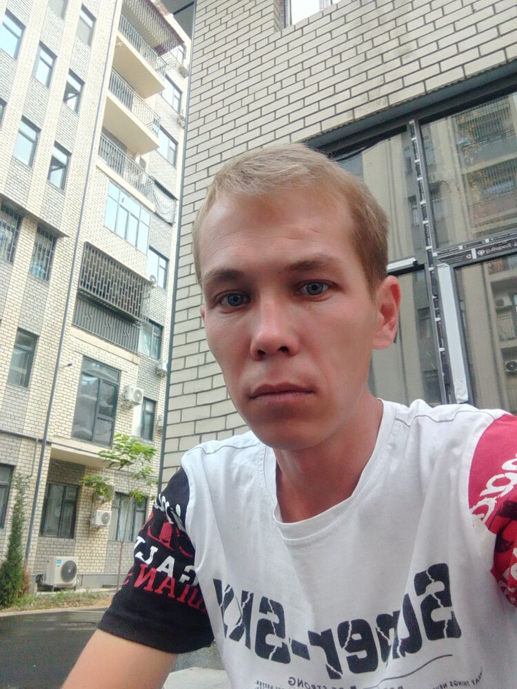  45063878  , 33 ,    