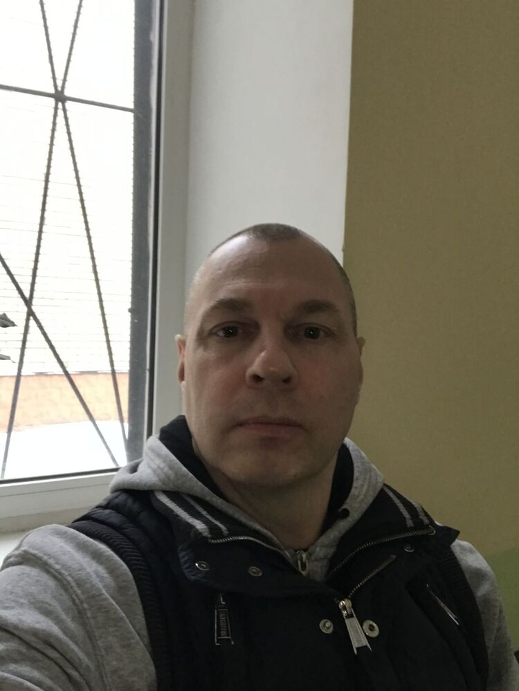  48110398  , 47 ,    