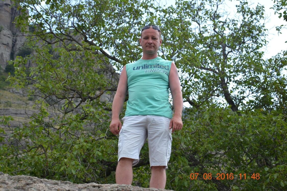  -,   , 52 ,  