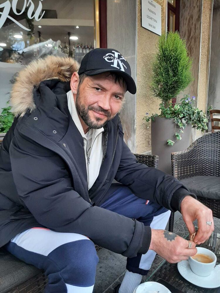  51283908  Andrey, 41 ,    