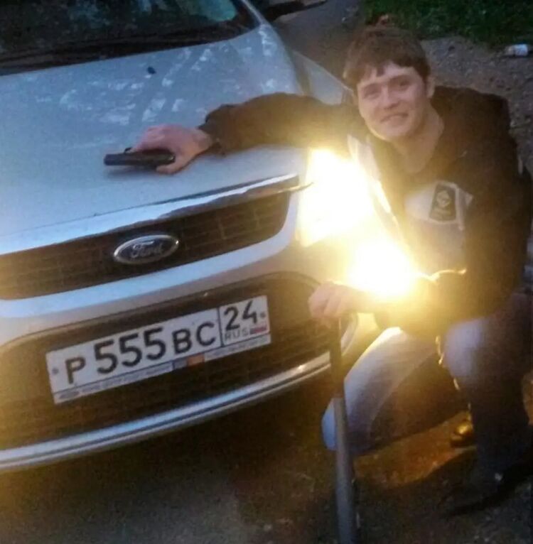  28614728  , 32 ,    