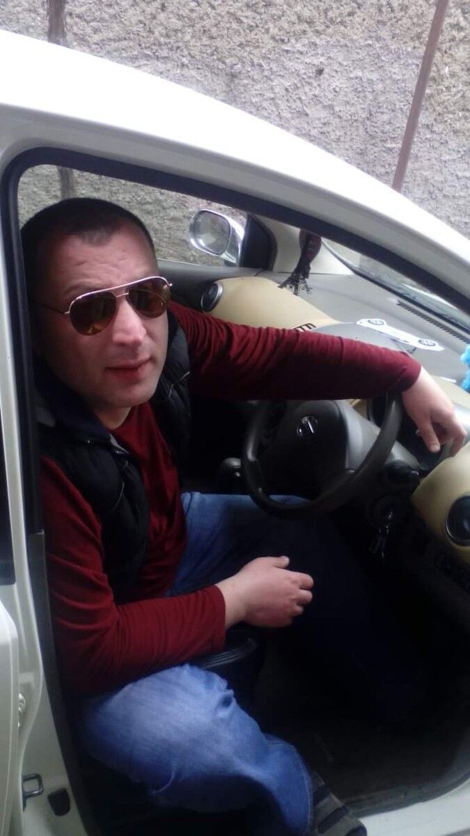  ,   Beka, 44 ,   ,   , c , 