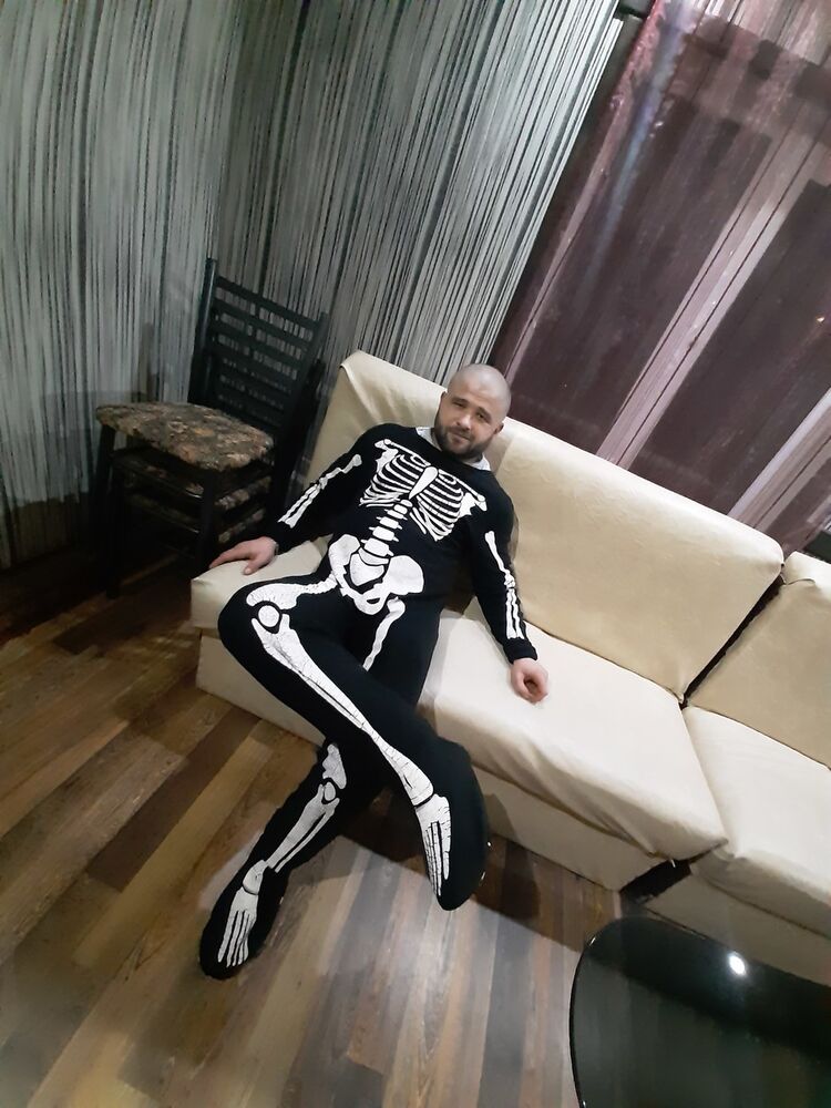  18493568  , 33 ,    