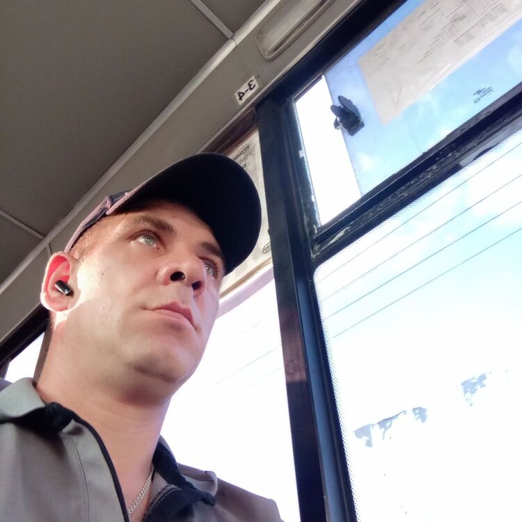  44532878  , 41 ,    