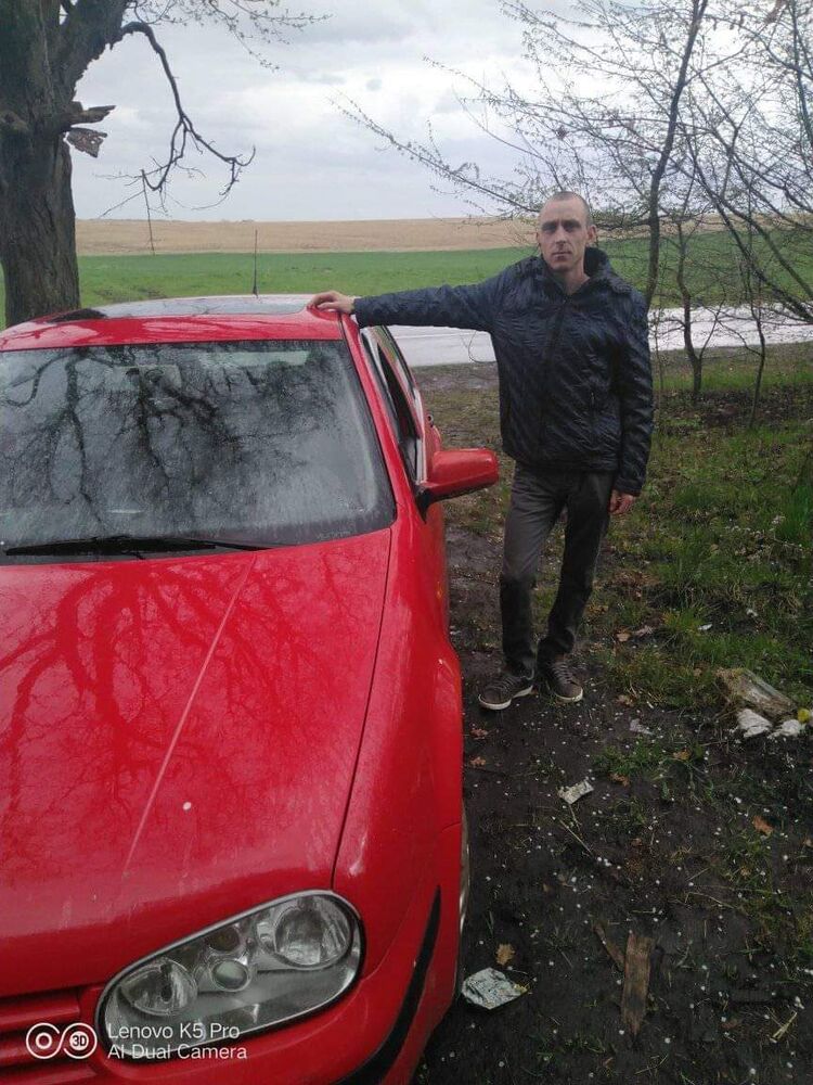  24977298  Nazik, 34 ,    