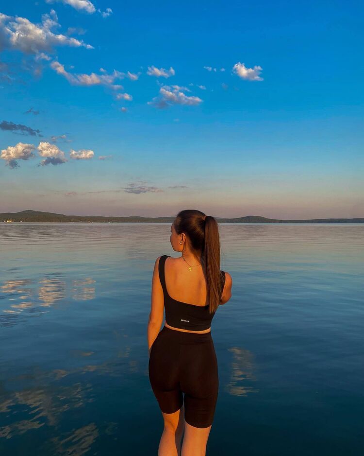  52239218  Ekaterina, 30 ,    Madrid