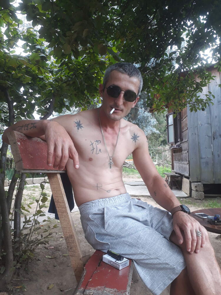 ,   Genka, 42 ,   ,   