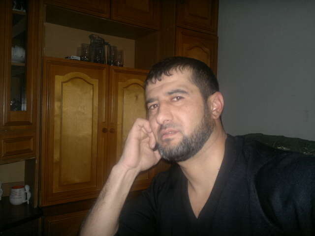  8297478  Alihan, 48 ,    