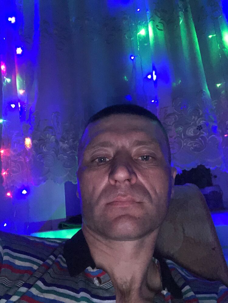  41448628  , 40 ,    