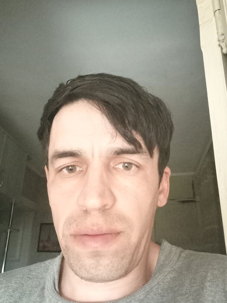  30792118  , 37 ,    
