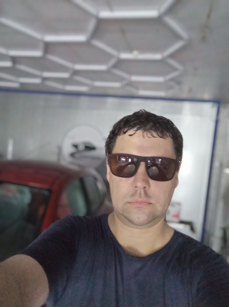  52424858  , 39 ,    