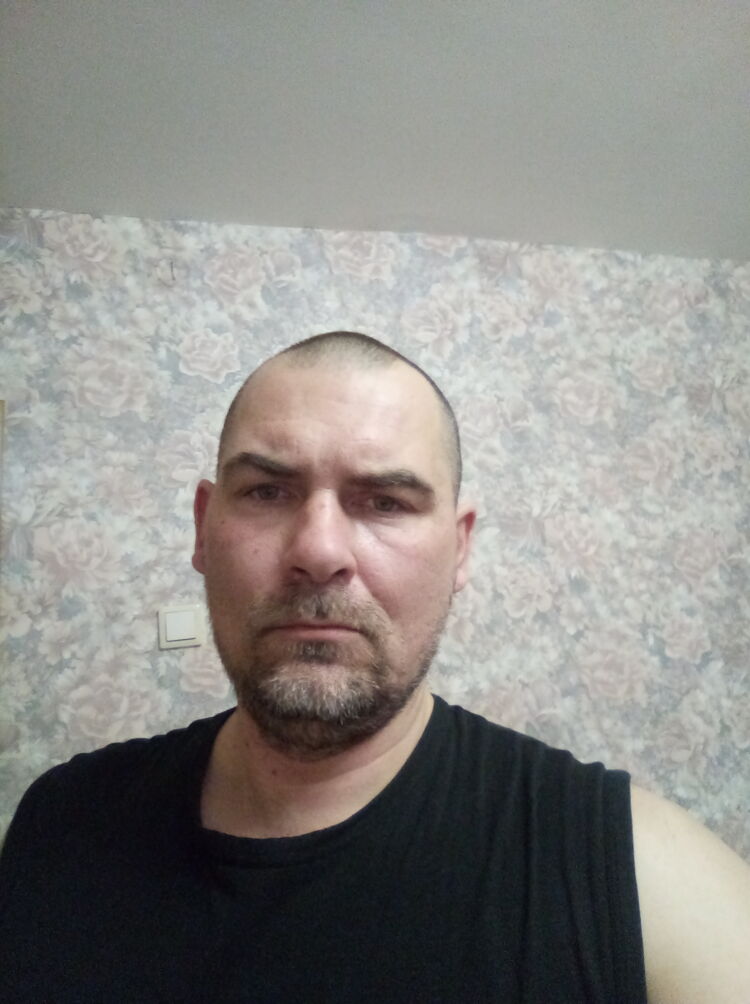  32409468  , 46 ,    