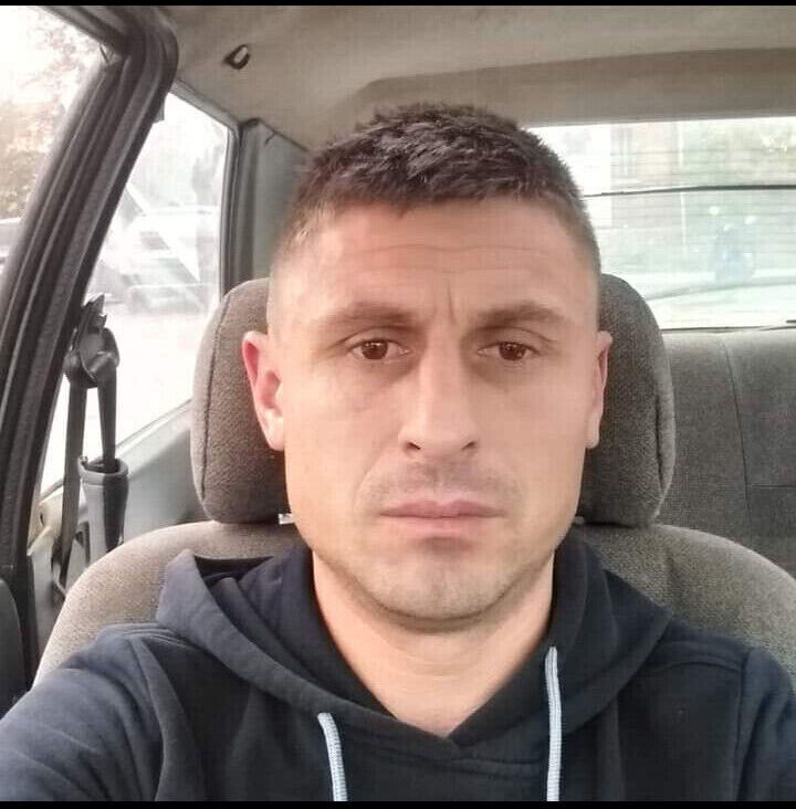  ,   Andriy, 39 ,   ,   
