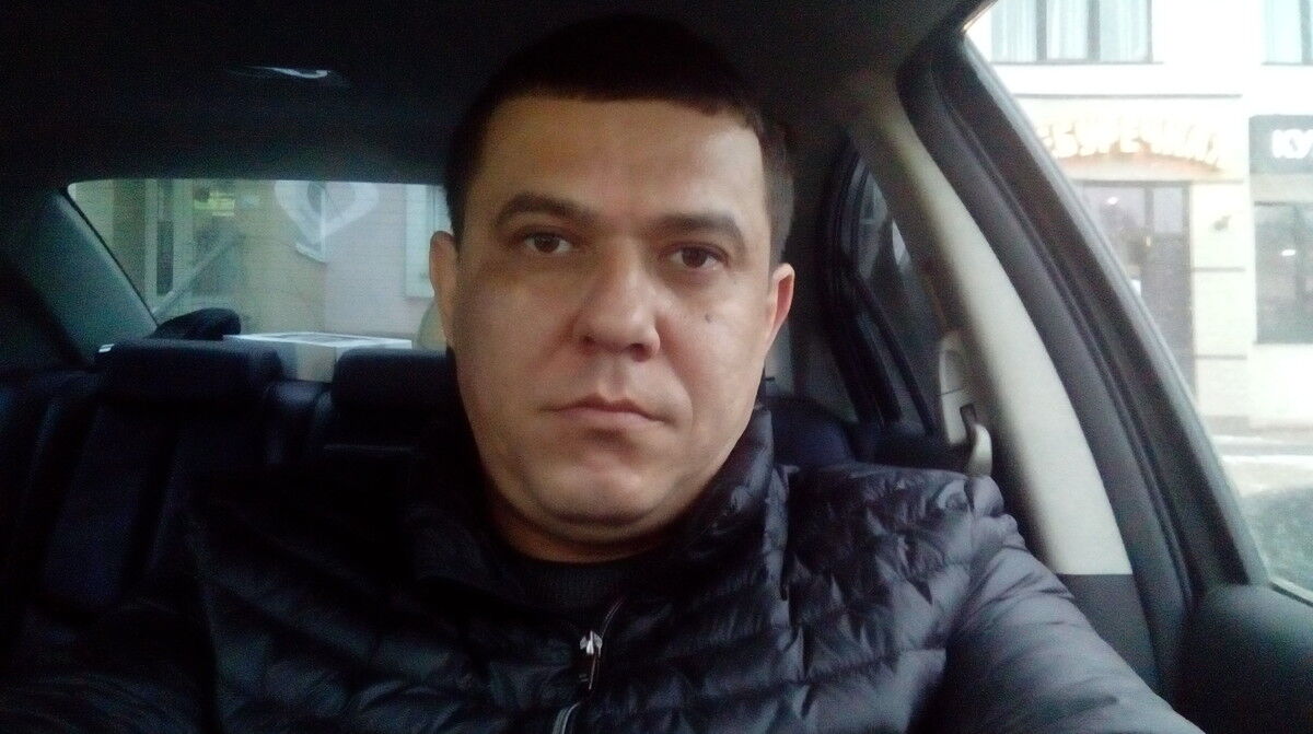  18619418  Fedor, 43 ,    