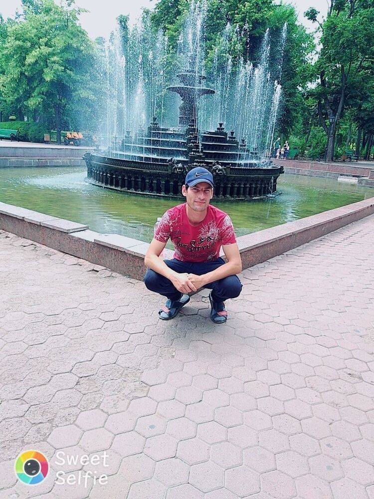  18447248  Nicolai, 35 ,    