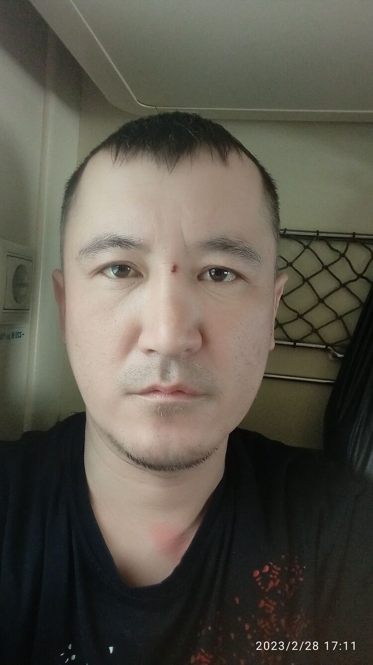  33405518  , 35 ,    