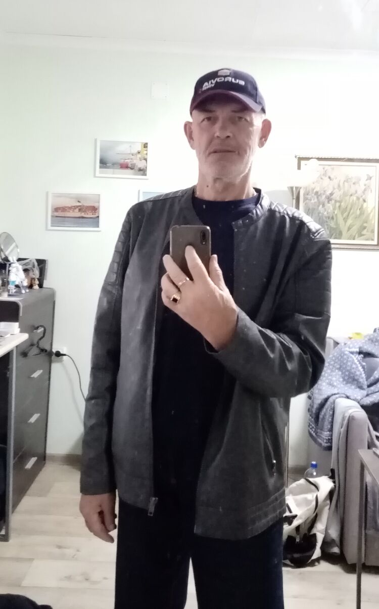  47336228  , 64 ,    