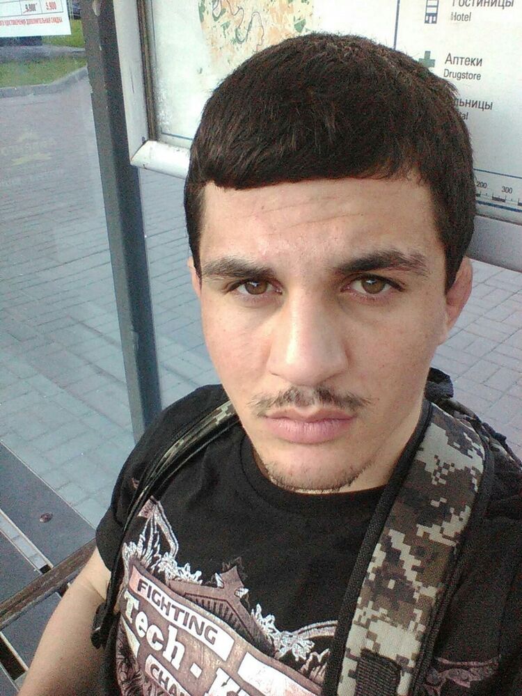  8499868  DAVID, 31 ,    