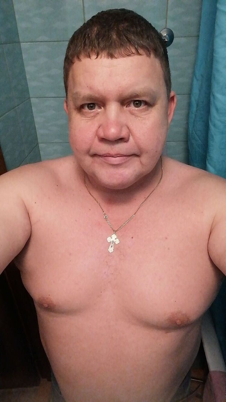  32656278  , 42 ,    
