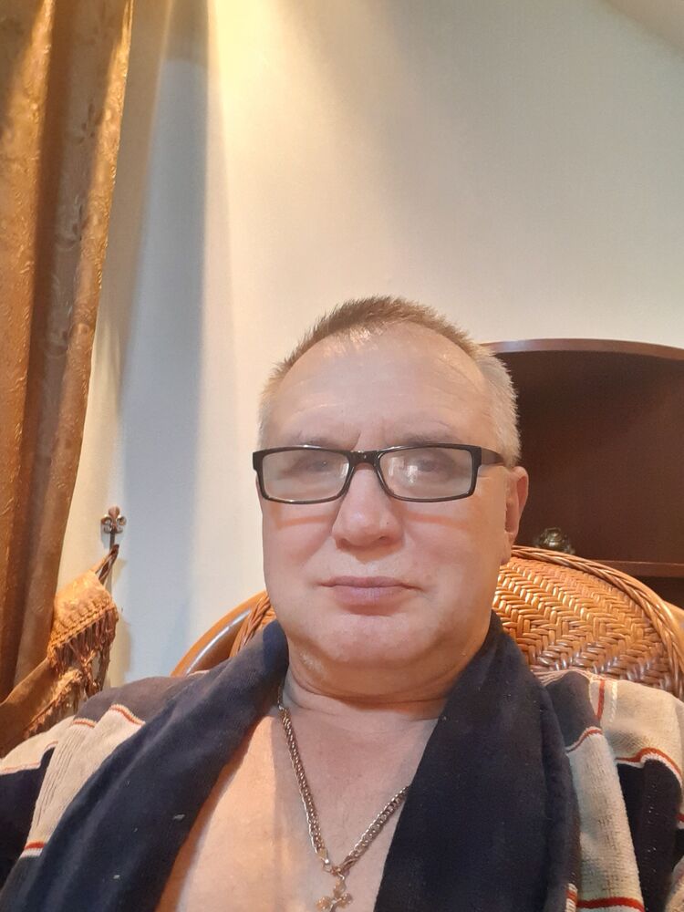  29568968  , 64 ,    