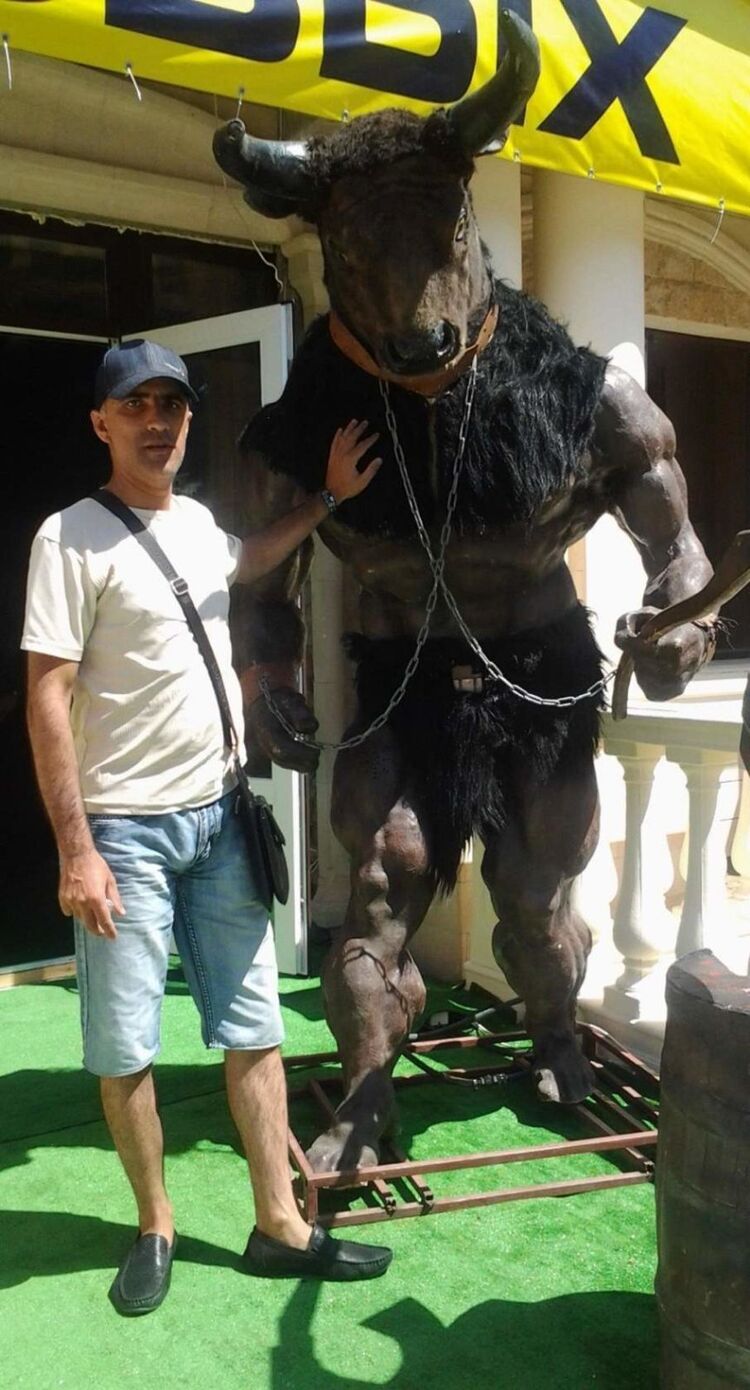  ,   Eavhan, 50 ,   ,   