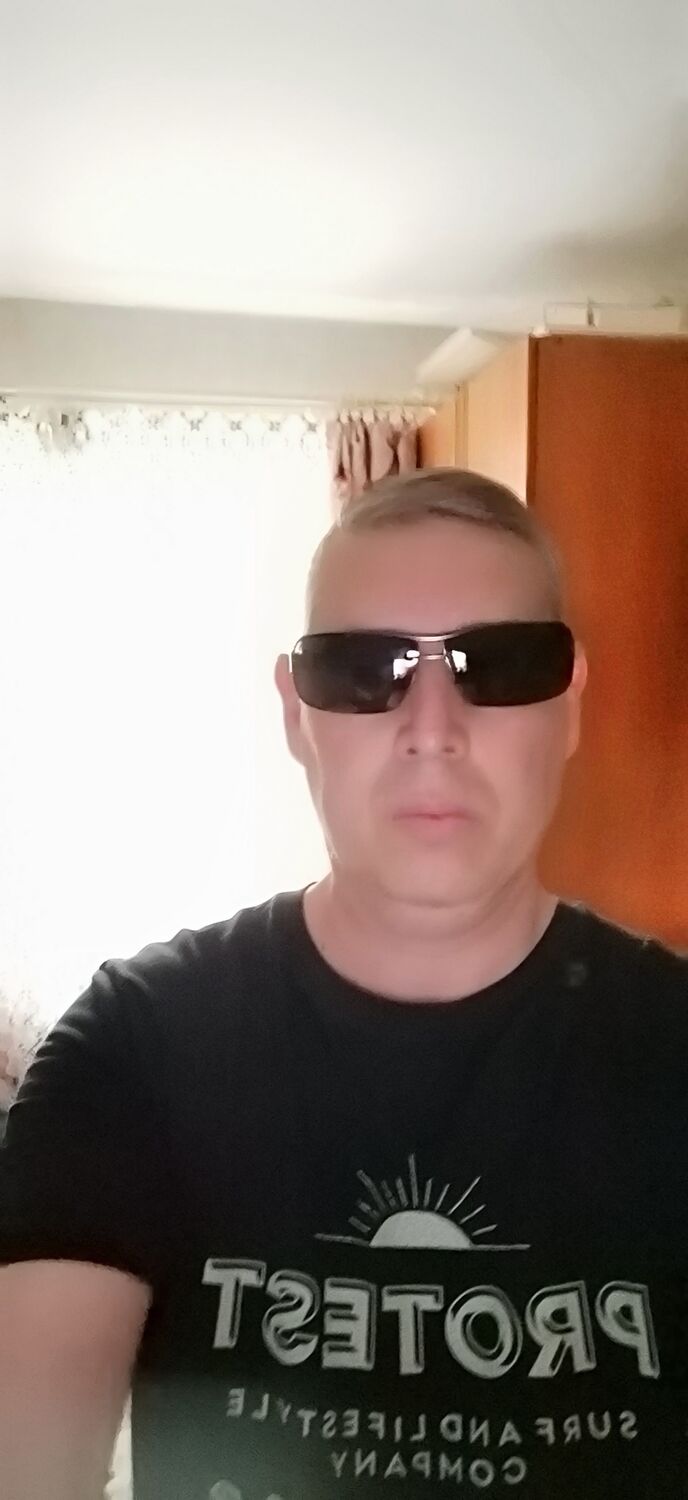  43856158  , 46 ,    