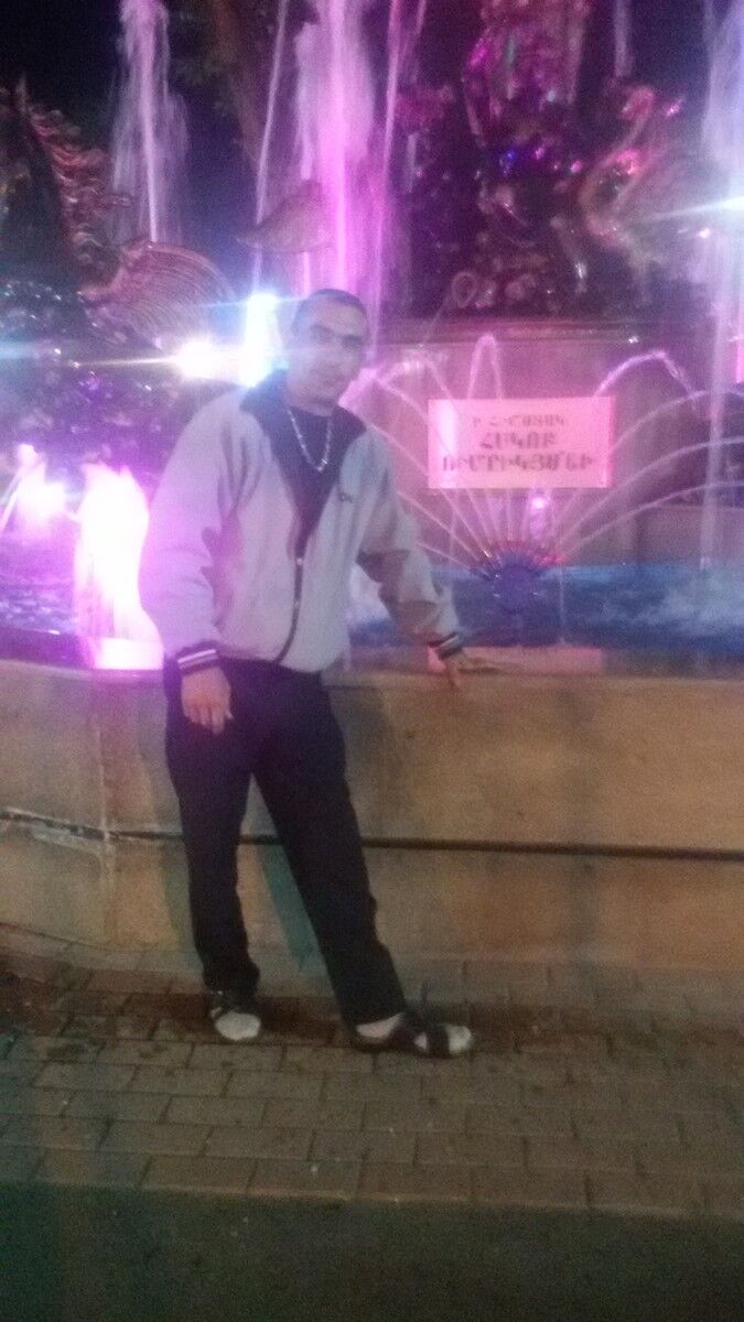  ,   Armen, 47 ,   ,   , c , 