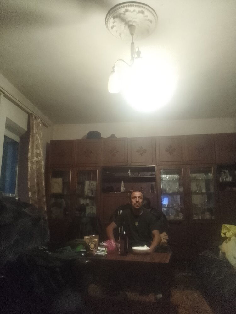  43047518  , 56 ,    