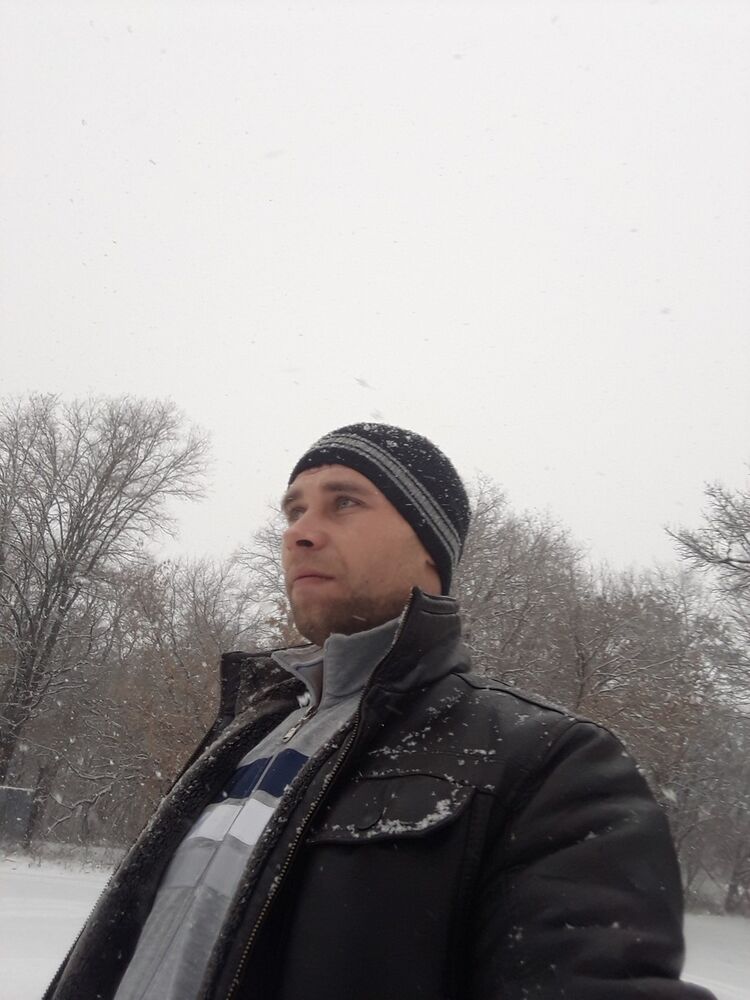  8602578  Sergey, 36 ,    