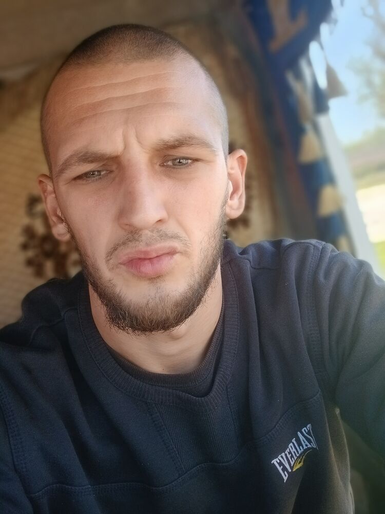  47085698  , 24 ,    