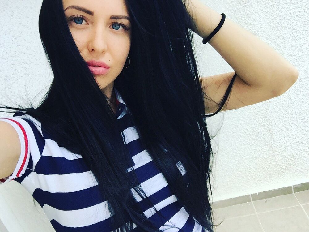  47476128  Anytusa , 24 ,    