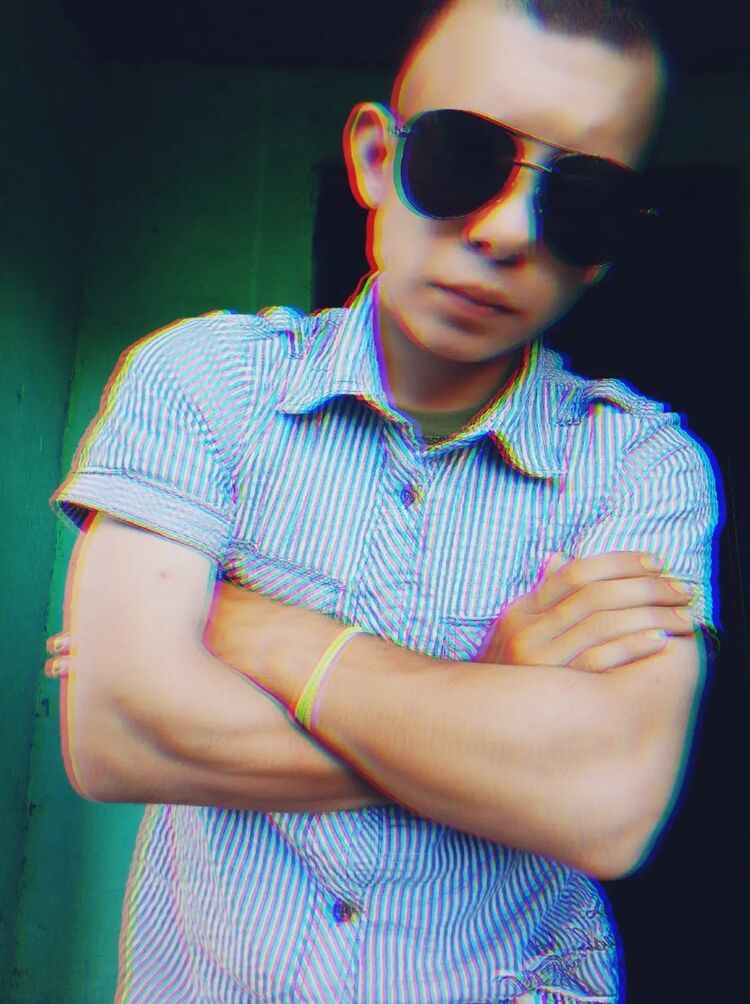  28670658  Andrey, 22 ,    