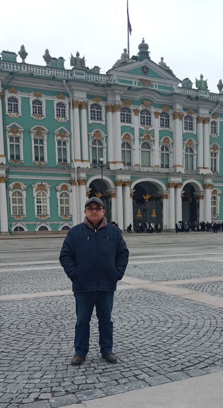  41957848  Ivan, 56 ,    -