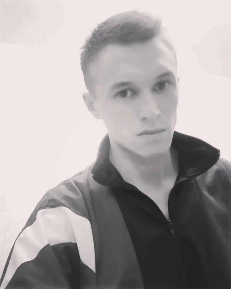  45291718  , 33 ,    
