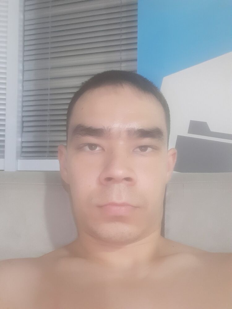  44463418  , 23 ,    