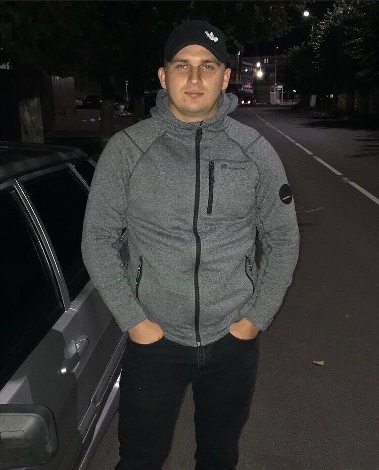 ���� 40425808 ������� �����, 28 ���, ���� ���������� � ����������