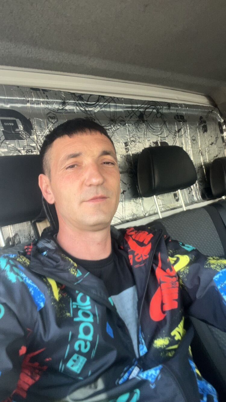  49538918  , 40 ,    